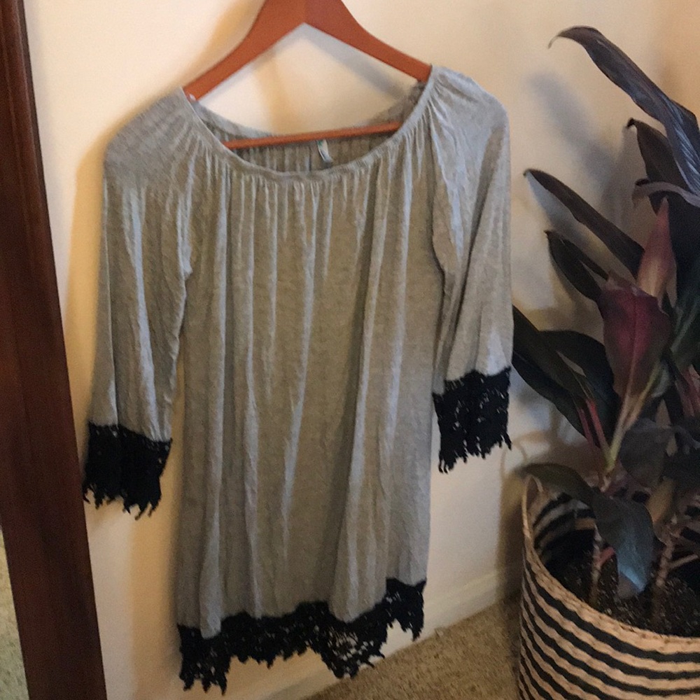 On or off shoulder dress